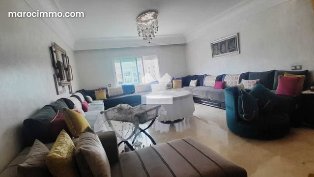 Appartement à Vendre de 172.0 m² à Casablanca, Derb Omar — 3