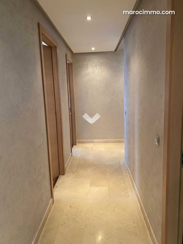 Appartement à Vendre de 141.0 m² à Bouskoura, Ville Verte — 2