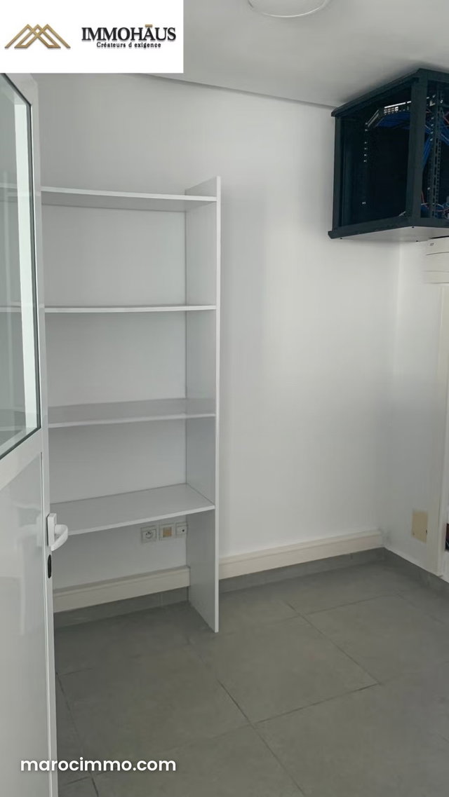 Location plateau bureau — 2
