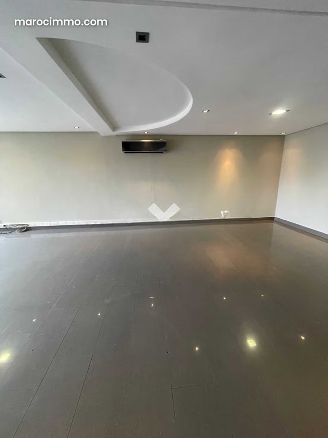 Bureau à Louer de 350.0 m² à Casablanca, Ain Sebaa — 5