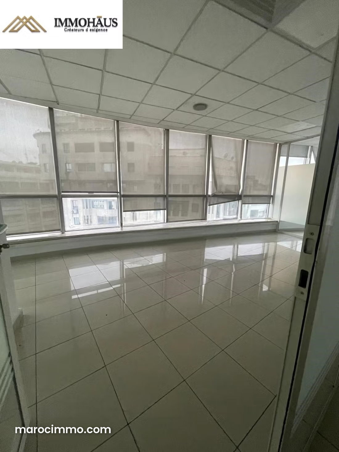 104 m² Office for Rent in Central Tangier — Tangier