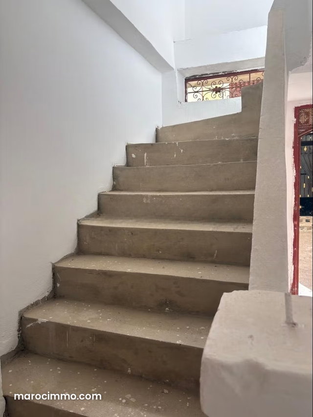 Beautiful House for Sale in Fnideq. 6 Large Rooms — 3