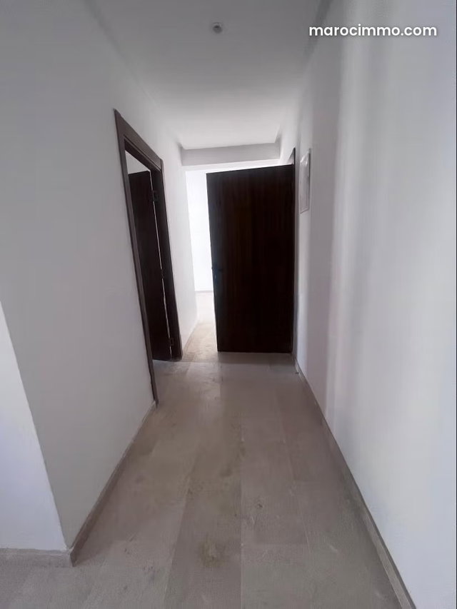 Apartment for rent in Samlalia. 2 comfortable bedrooms. Terrace and elevator — 2