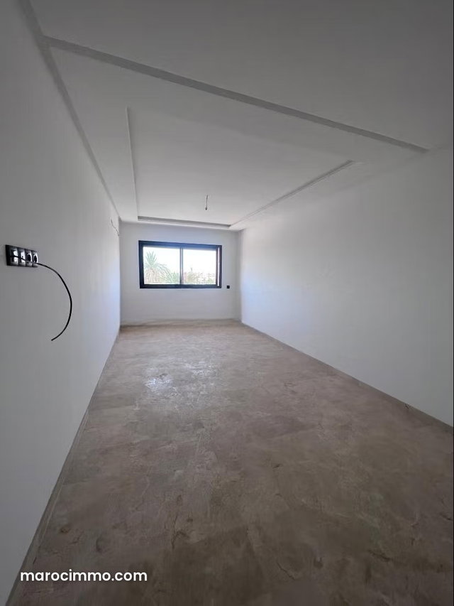 Apartment for rent in Samlalia. 2 comfortable bedrooms. Terrace and elevator — 4