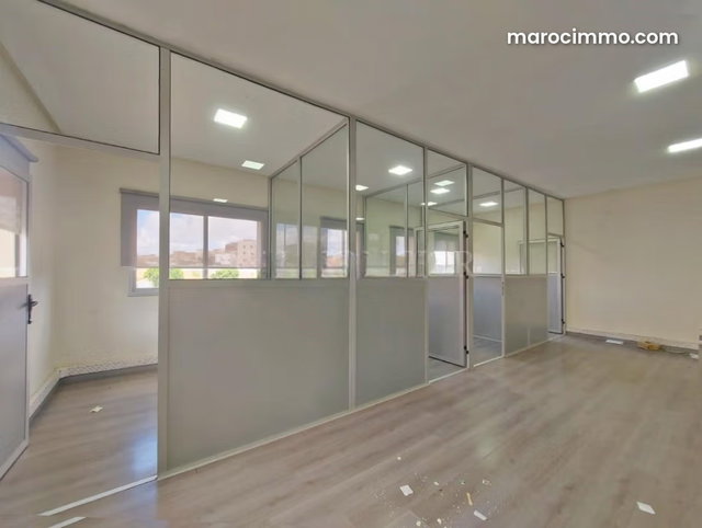 Office for rent 100m2 in Lissasfa, Casablanca — 3