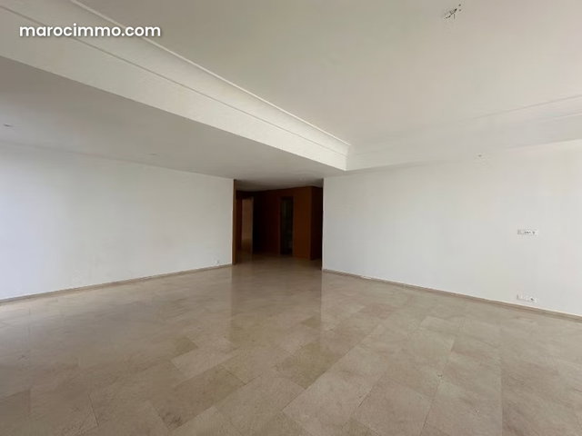 Appartement à louer à CFC — 3
