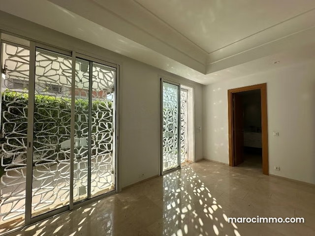 Appartement à louer à CFC — 5