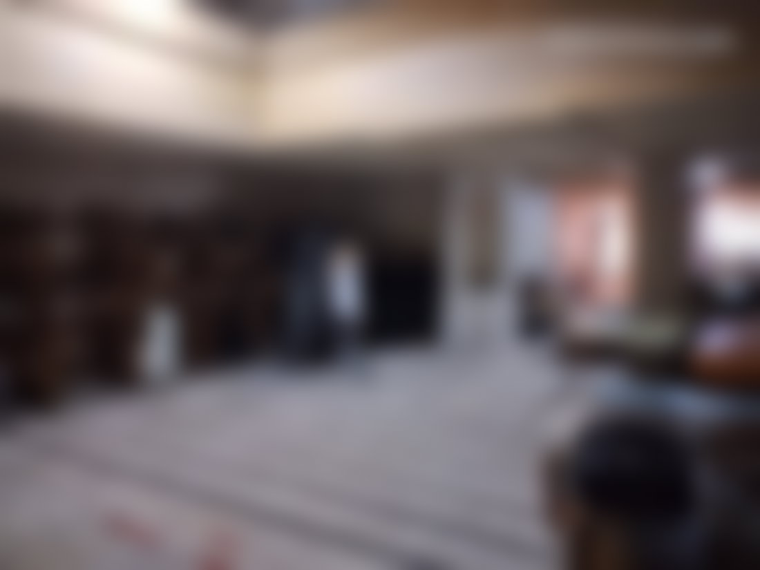 محل تجاري فسيح للكراء بحي راسين في الدار البيضاء