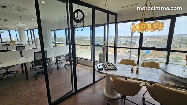 Bureau premium 123 m2 avec vue dégagée au CFC — 4
