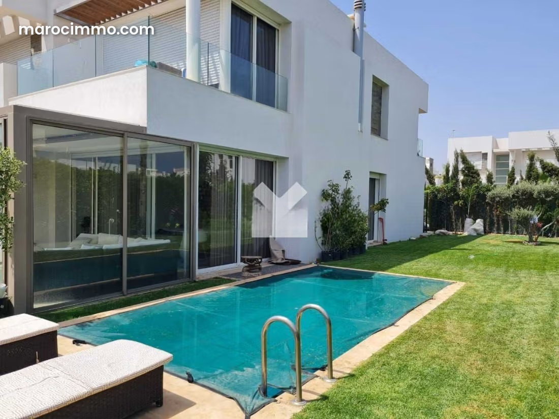 576 sqm villa, 4 bedrooms, 400 sqm garden, Dar Bouazza — Dar Bouazza