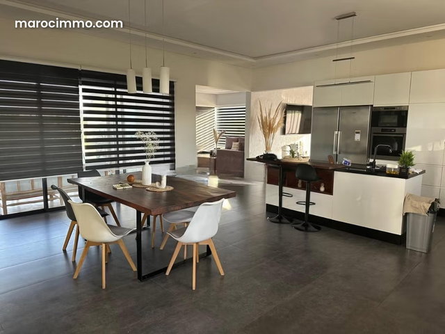 Luxueuse villa meublée à vendre sur la route de Ouarzazate — 4