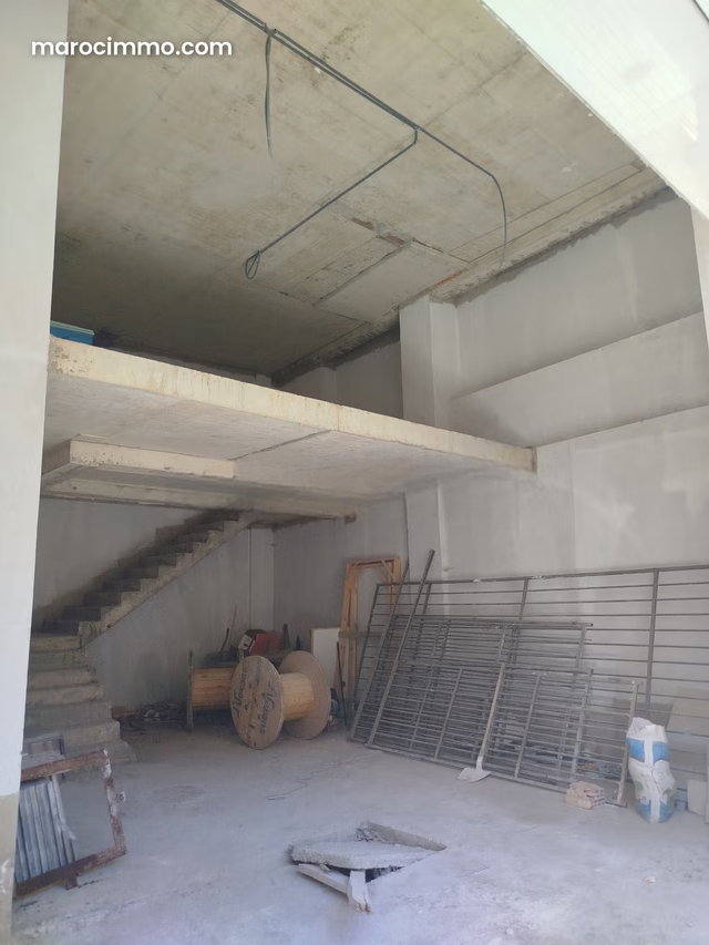 Superbe local commercial en location à Wilaya — 2