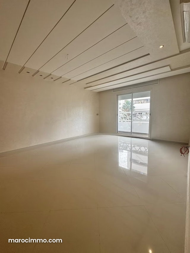 Appart 128m² double façades au Qtier administratif — 3
