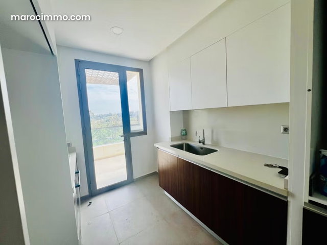 SANS VIS A VIS, Magnifique appartement à Souissi — 5