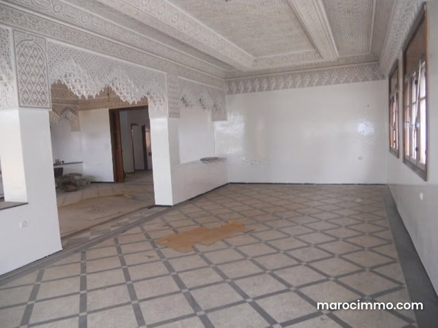 Villa à usage de bureau à louer sur SIDI MAAROUF — 2