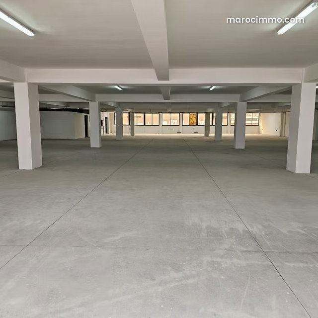 Immeuble industriel en vente à Aïn Sebaâ. Superficie 3000 m² — 2