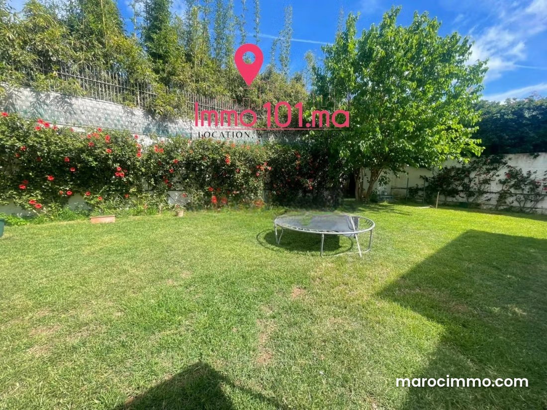 6-Bedroom Villa for Rent in Riyad, Rabat with Large Garden — Rabat