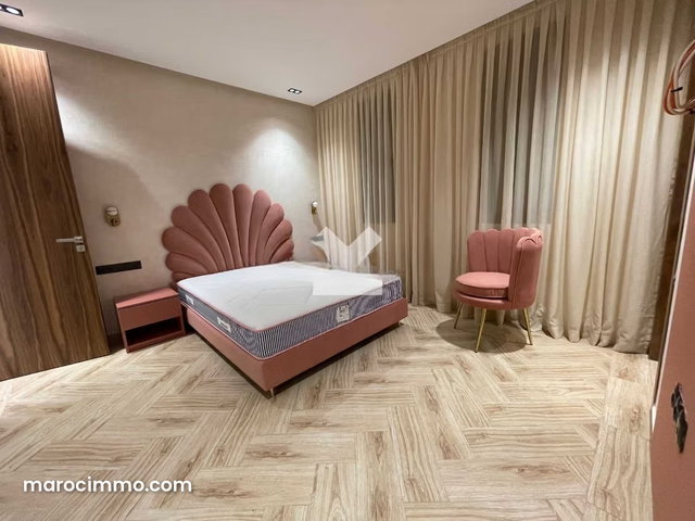 Villa à Vendre de 483.0 m² à Marrakech, Lotissement Les Palmiers — 2
