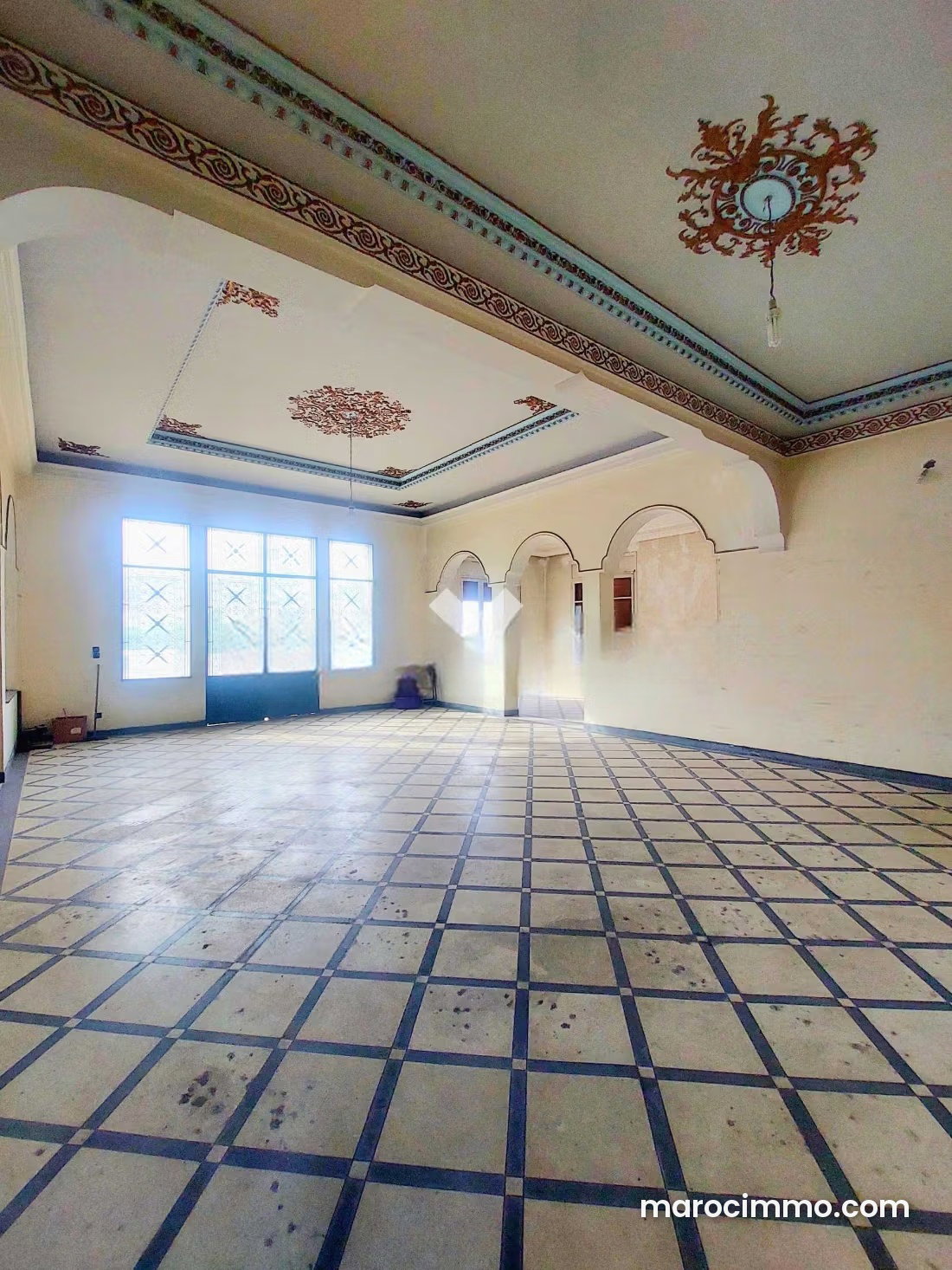 1,008 m² Villa, 7 Bedrooms, Habous, Casablanca for Sale — Casablanca