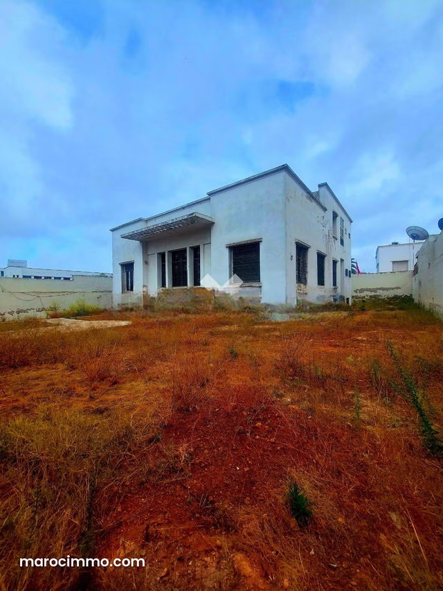 Villa à Vendre de 1008.0 m² à Casablanca, Habbous — 3