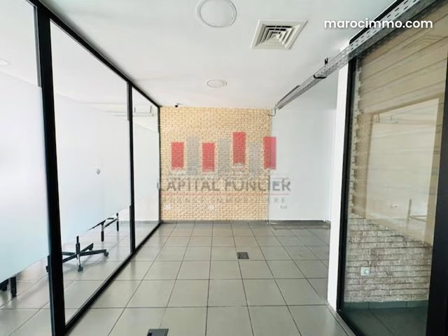 Offices for Rent at Ferme Bretonne Hay Arraha. 200 m² Surface. Air Conditioned — 4