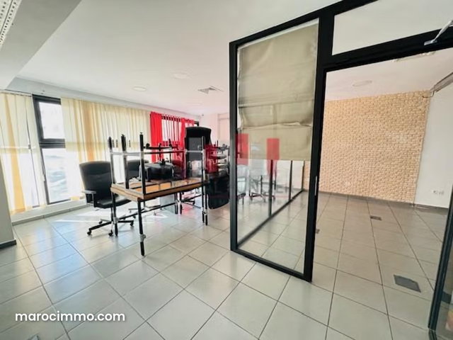 Offices for Rent at Ferme Bretonne Hay Arraha. 200 m² Surface. Air Conditioned — 3