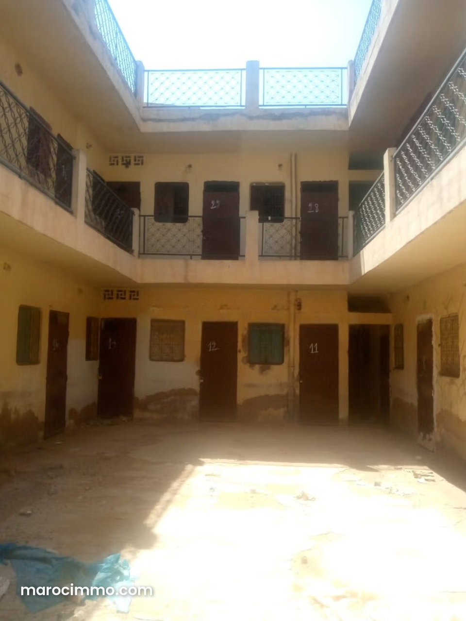 Riad avendre dons le centre de marrakech bab douka