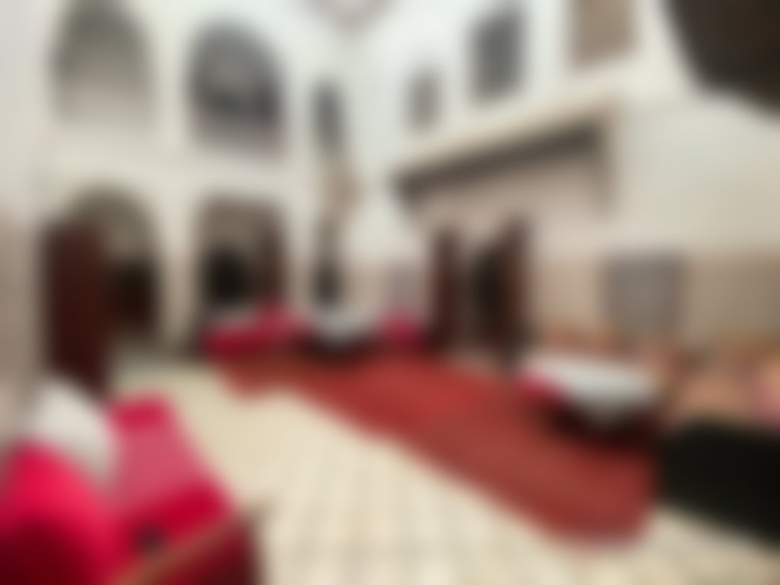 رياض تقليدي بموقع أصيل في قاع بن ناهيد مراكش