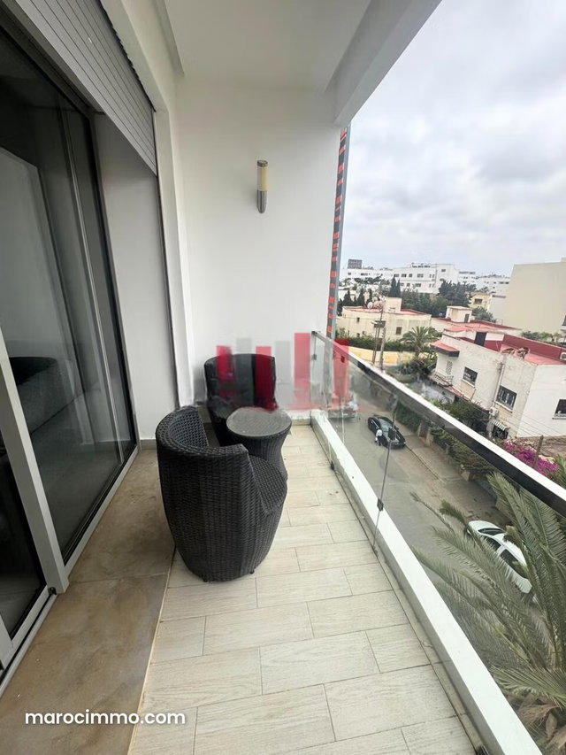 Petit bijou meublé – terrasse — 4