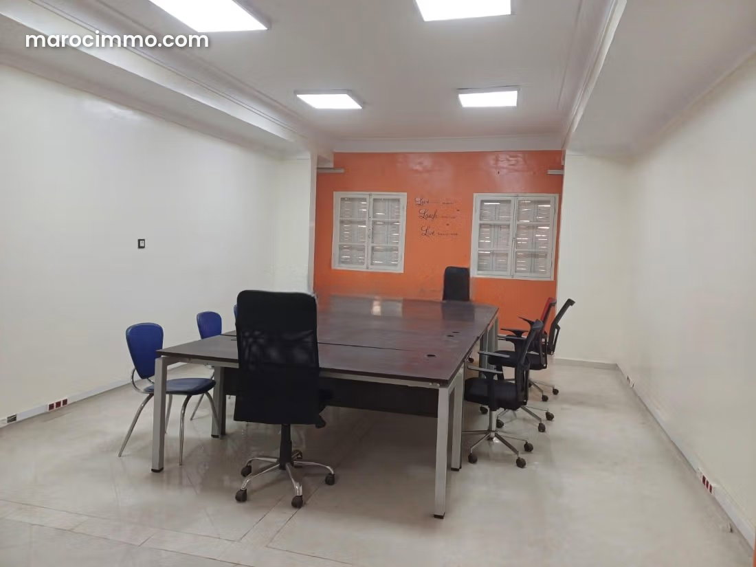 Bureau 240 m² à Hay Al Massar Marrakech à louer — Marrakech