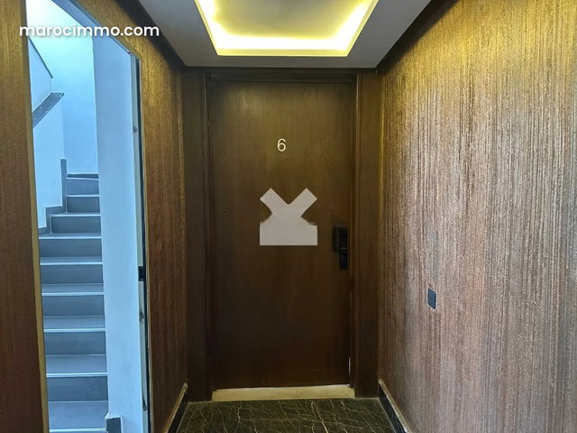 Bureau à Vendre de 88.0 m² à Casablanca, Oulfa — 2
