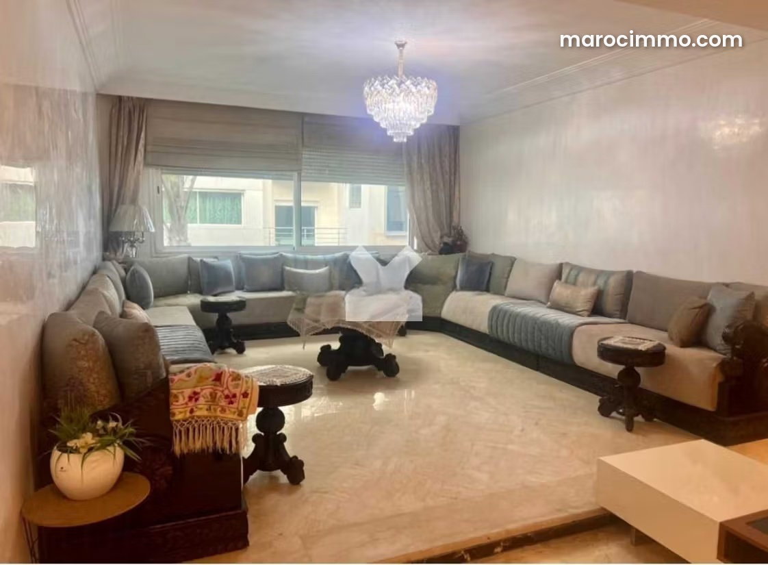 179 m² Apartment with Garage, Derb Ghallef, Casablanca — Casablanca