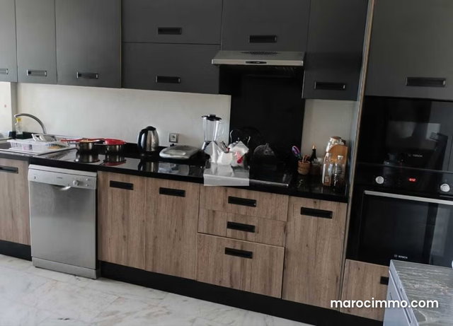 Appartement à Vendre de 90.0 m² à Casablanca, Oasis — 4