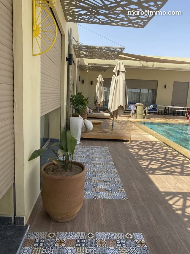Villa de charme à vendre de 400m2 — 5