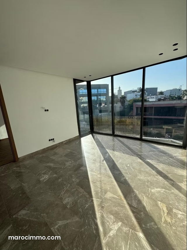 Studio premium à saisir — Casablanca