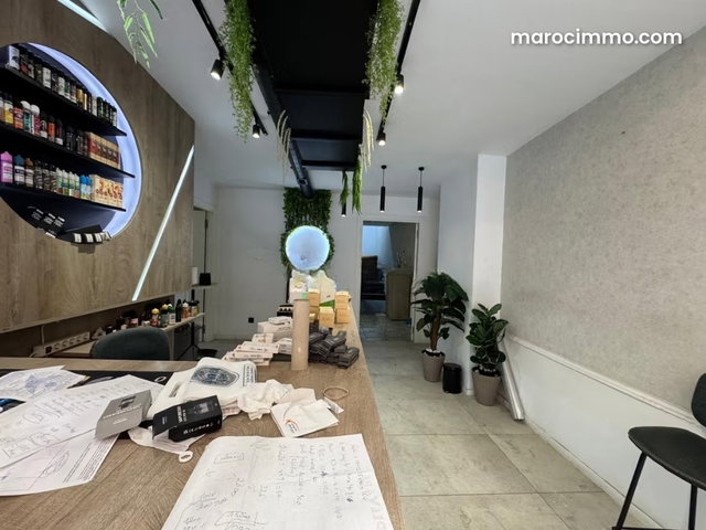 Local Commercial 150 M² Prime Californie — 4