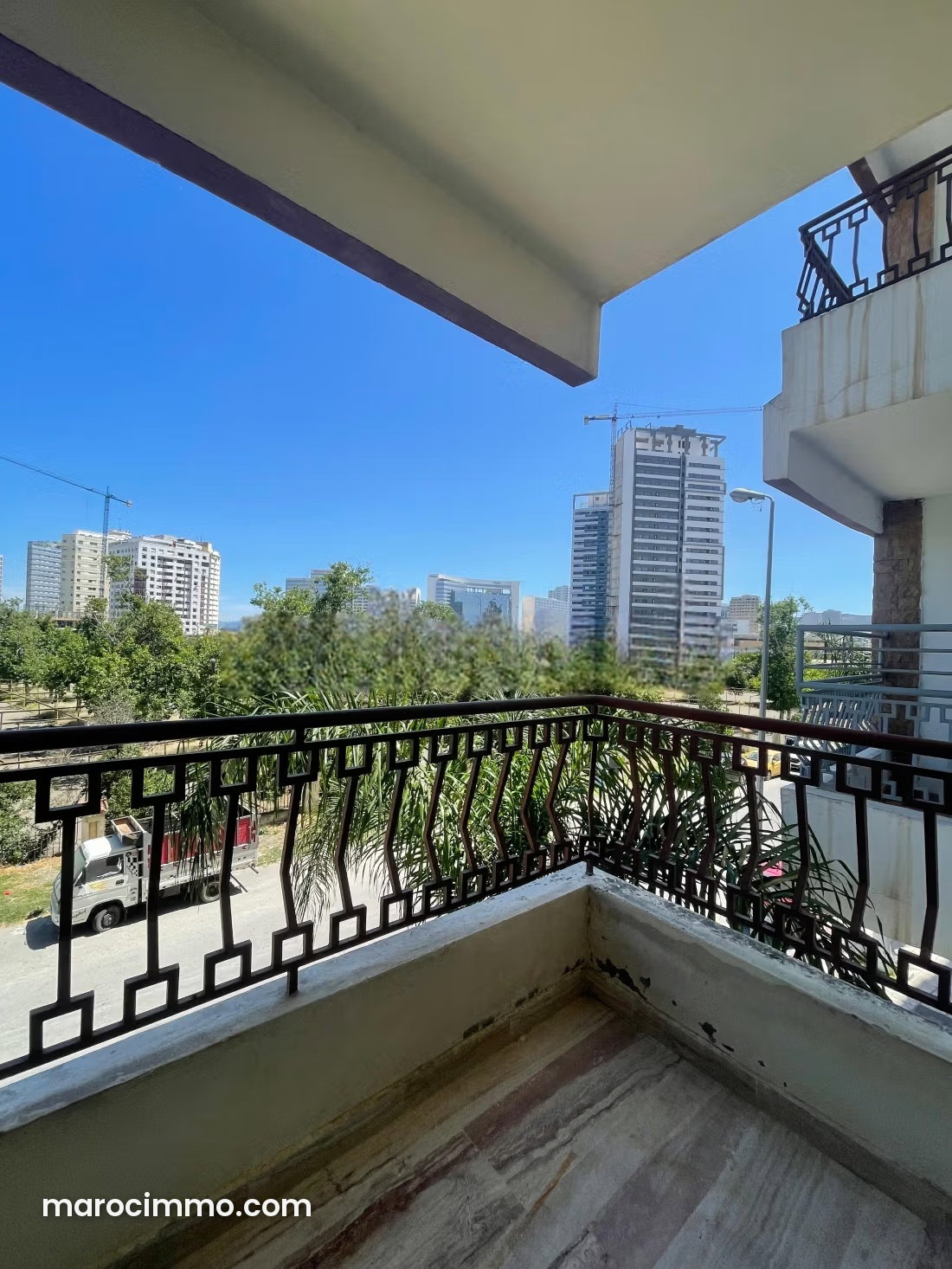 128 m² Apartment with Sea and Mountain Views, Charf, Tangier — Tangier