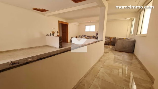 Bureau à Louer de 135.0 m² à Casablanca, Mers Sultan — 4