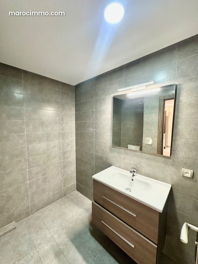 Unfurnished 67m² Apartment for Rent — 4
