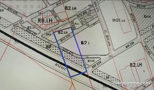 Terrain a vendre construction immeuble R5: — Tanger