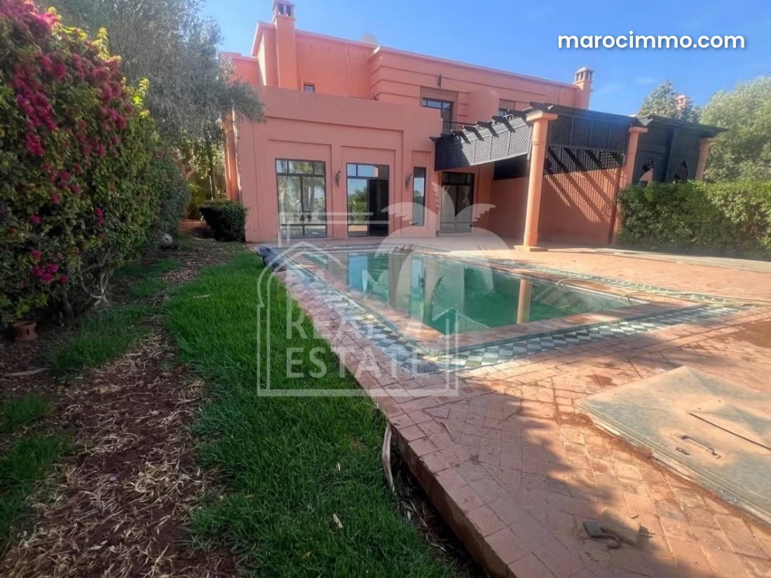 Villa avec piscine et jardin sur la Route d'Amezmiz à Marrakech — Marrakech