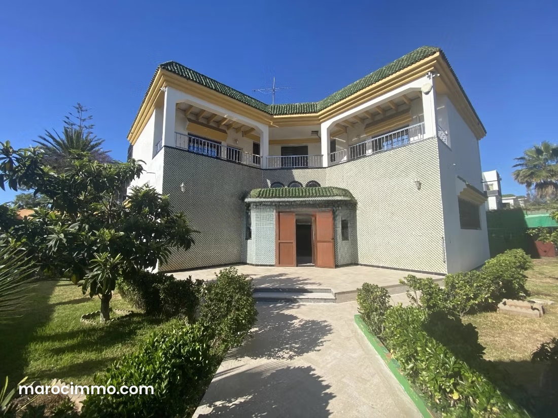 Villa à rénover à Hay Riad, Emplacement PREMIUM