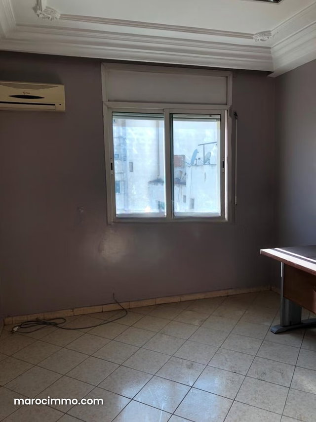 Appartement à Louer à usage Bureaux sur Bd Ghandi — 2