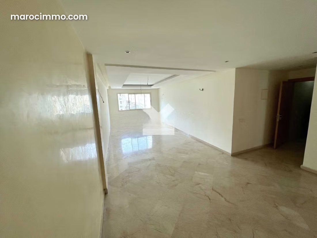 143 m² Apartment with Garage in Al Batha, Casablanca — Casablanca