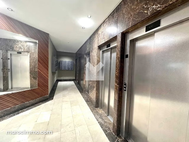 Bureau à Louer de 94.0 m² à Casablanca, Roches Noires — 5