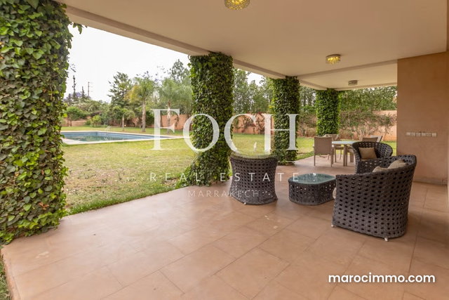 Peaceful Haven with No Neighbors on 2700m2 — 3