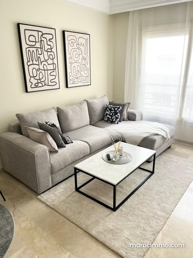 Rent an apartment in West Bourgogne. 2 large rooms. Fully furnished. — 4