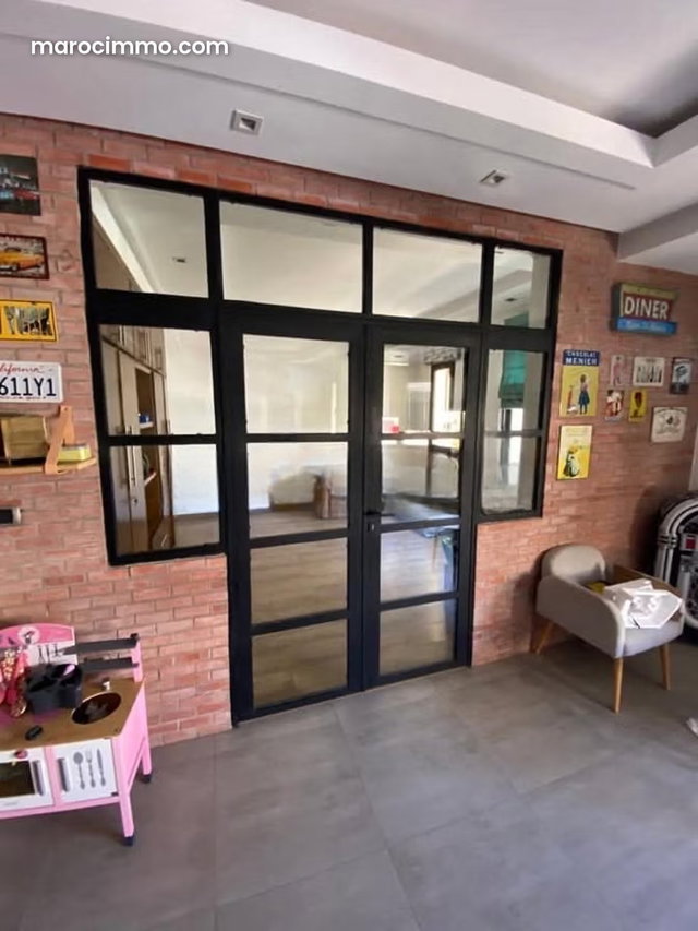 Location d'un appartement à Gauthier. Surface totale 300 m². Porte blindée, sécurité — 5