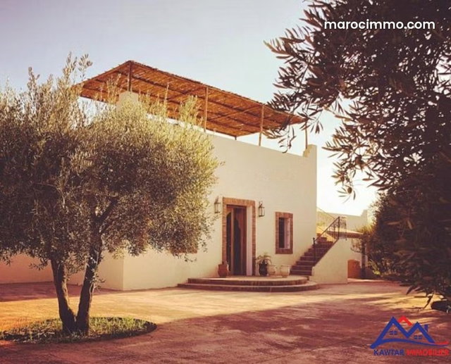 Domaine d’Exception à Usage Touristique – À Vendre Route de Ouarzazate — 5