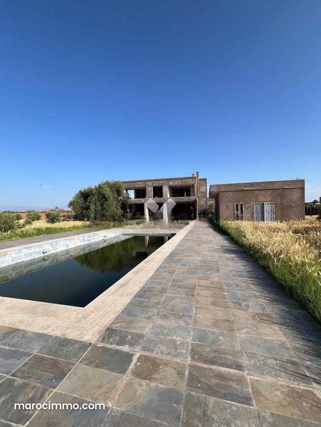 Villa à Vendre de 22170.0 m² à Marrakech, Route De Fes Oulad Jelal — 5